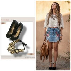 🌿Madeline Girl Black Platform Flock Heels & Blk/Gold Statement Bib Necklace